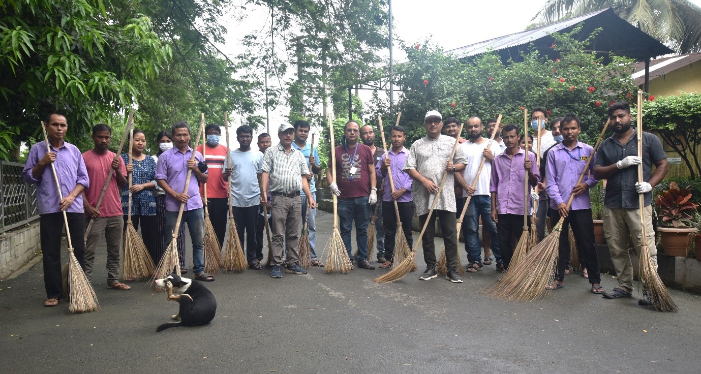 IASST Conducts Special Cleanliness Drive in Commemoration of Swachhata Hi Seva Campaign